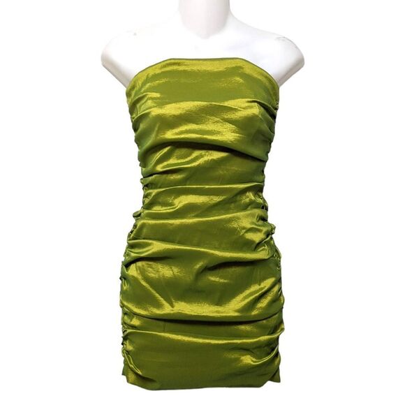 MAJORELLE Kaci Ruched Strapless Mini Dress Lime Green XS - Picture 3 of 13